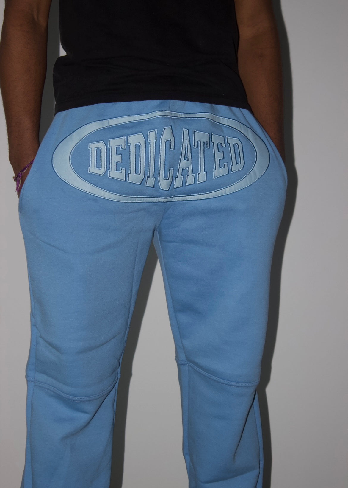BLUE SWEATPANTS