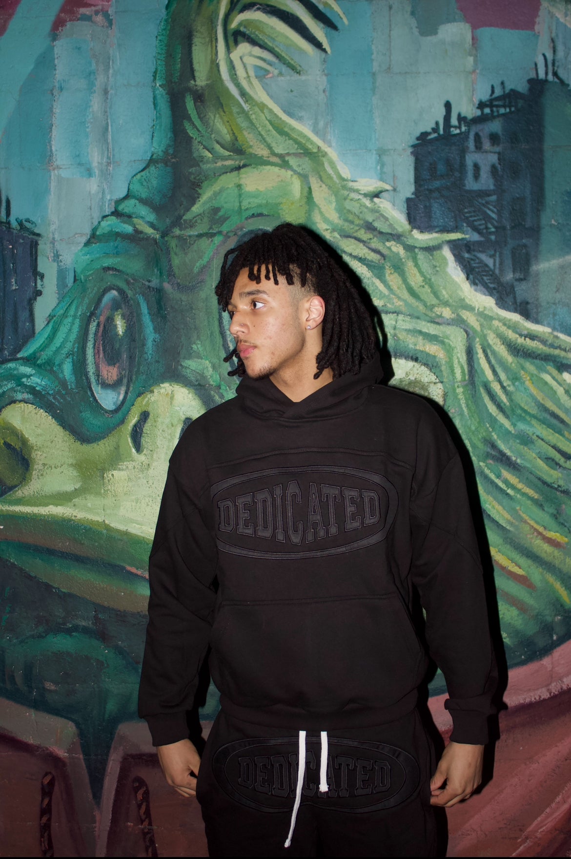 BLACK TRACKSUIT
